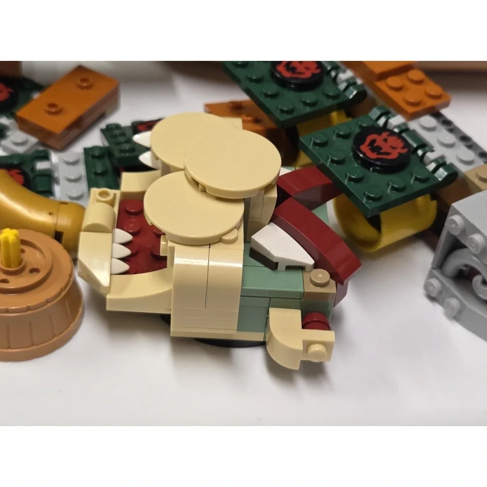 LEGO Super Mario: Bowser's Airship Expansion‎ Set (71391) INCOMPLETE PARTS PLUS